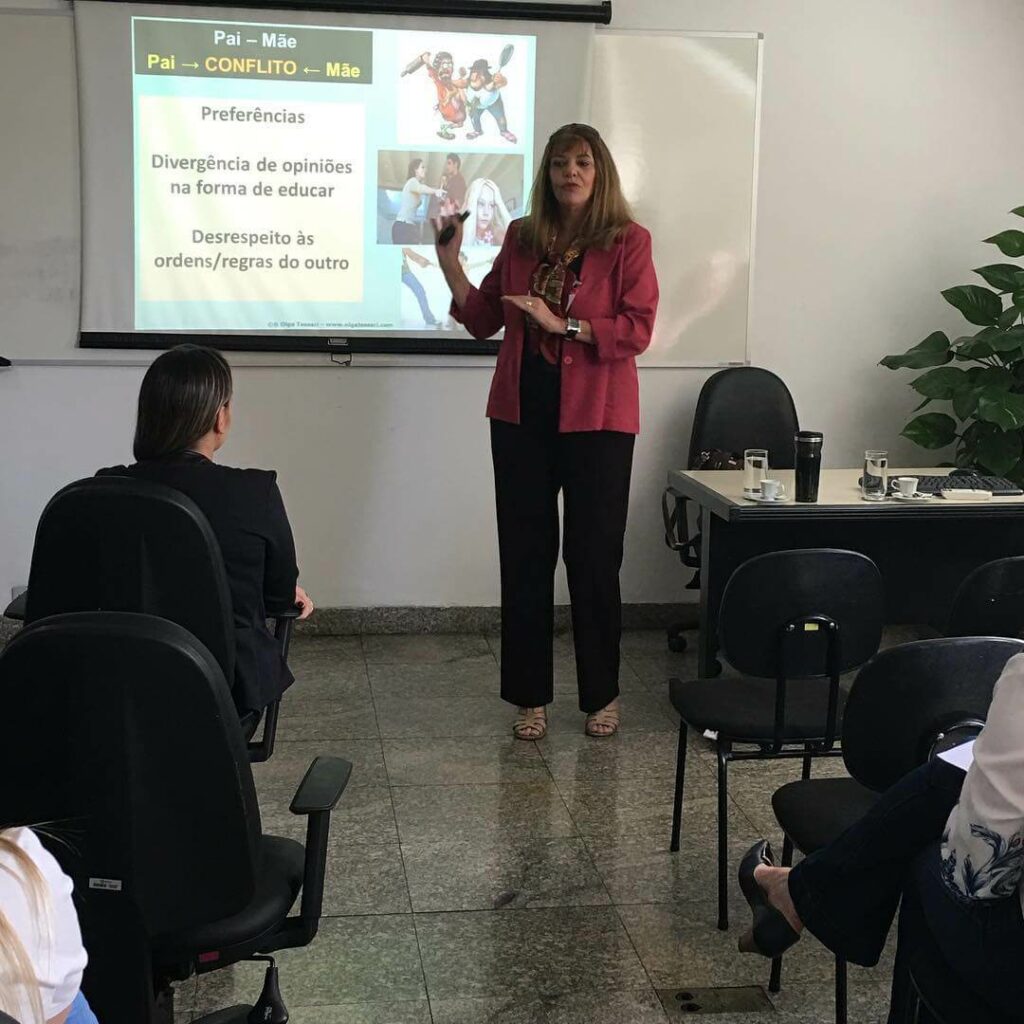 Palestra com Olga Tessari